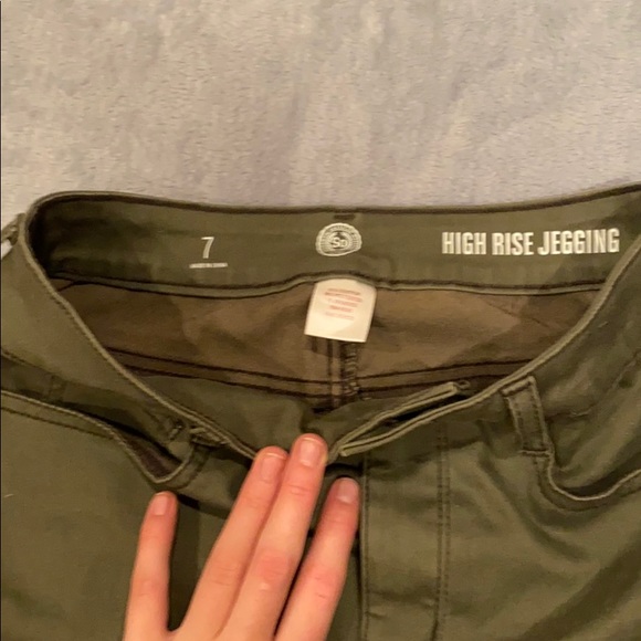 SO high rise army green jeggings - Picture 3 of 4
